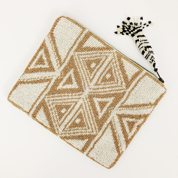 Anthropologie Handbags - Anthropologie Jasper & Jeera Beaded Clutch |B